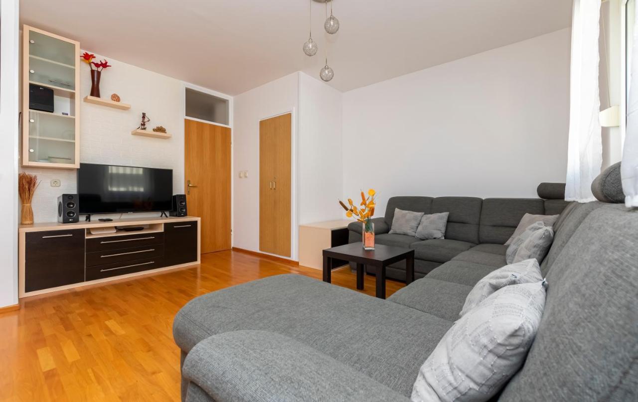 Apartment Pepalo,Omis Free Parking Extérieur photo